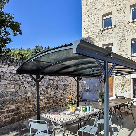 Awesome In With Kitchenette Apartment Vanosc