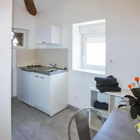 Awesome In With Kitchenette *