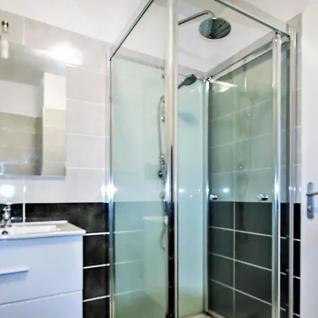 Apartment Awesome In With Kitchenette *